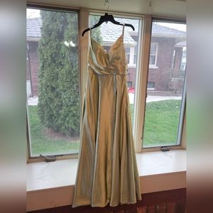 Sage green size 4, fits size 0 to 6, bridesmaid or prom womens long dress